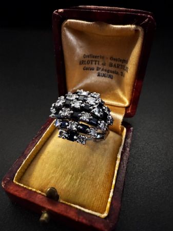 Bague avec Saphirs et Diamants