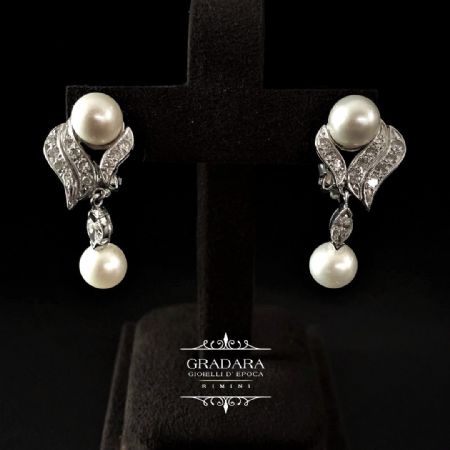 Earrings with Pearls and Diamonds 0.80 ct.