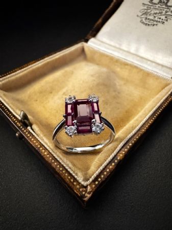 Anello  con  Rubini  e   Diamanti  