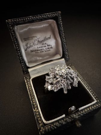 Anello  con  Diamanti  3 ct