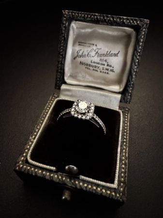Anello  con  Diamanti  