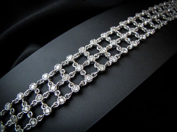 Bracciale  a  maglia  morbida   con   Diamanti   3.5  ct.