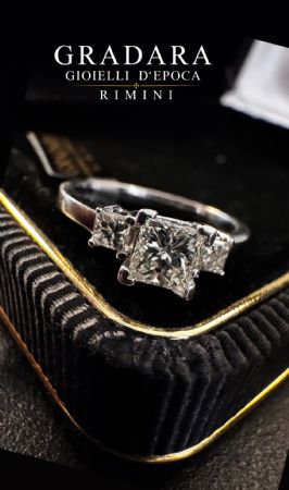 Anello  con  Diamanti  