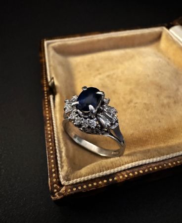 Bague avec saphir et diamants