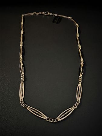 Collar de oro de 18K
