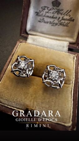 Orecchini  con  Diamanti   
