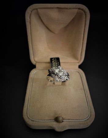 Ring with Diamonds
    