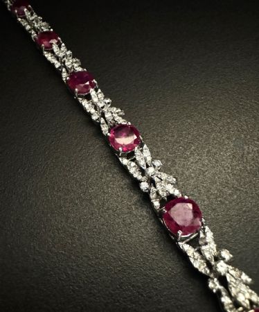 Bracelete com Rubis de 14 ct e Diamantes