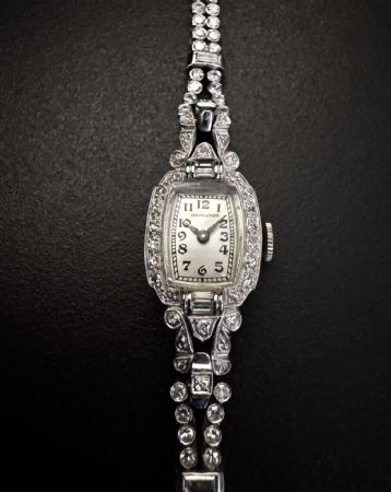 Orologio firmato   