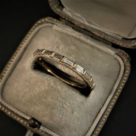 Alianza con Diamantes talla Baguette