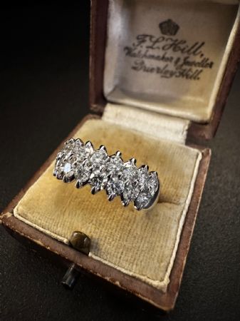 Aliança com Diamantes para 1.5 ct.