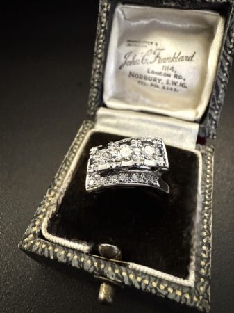 Toi et Moi Ring with Diamonds